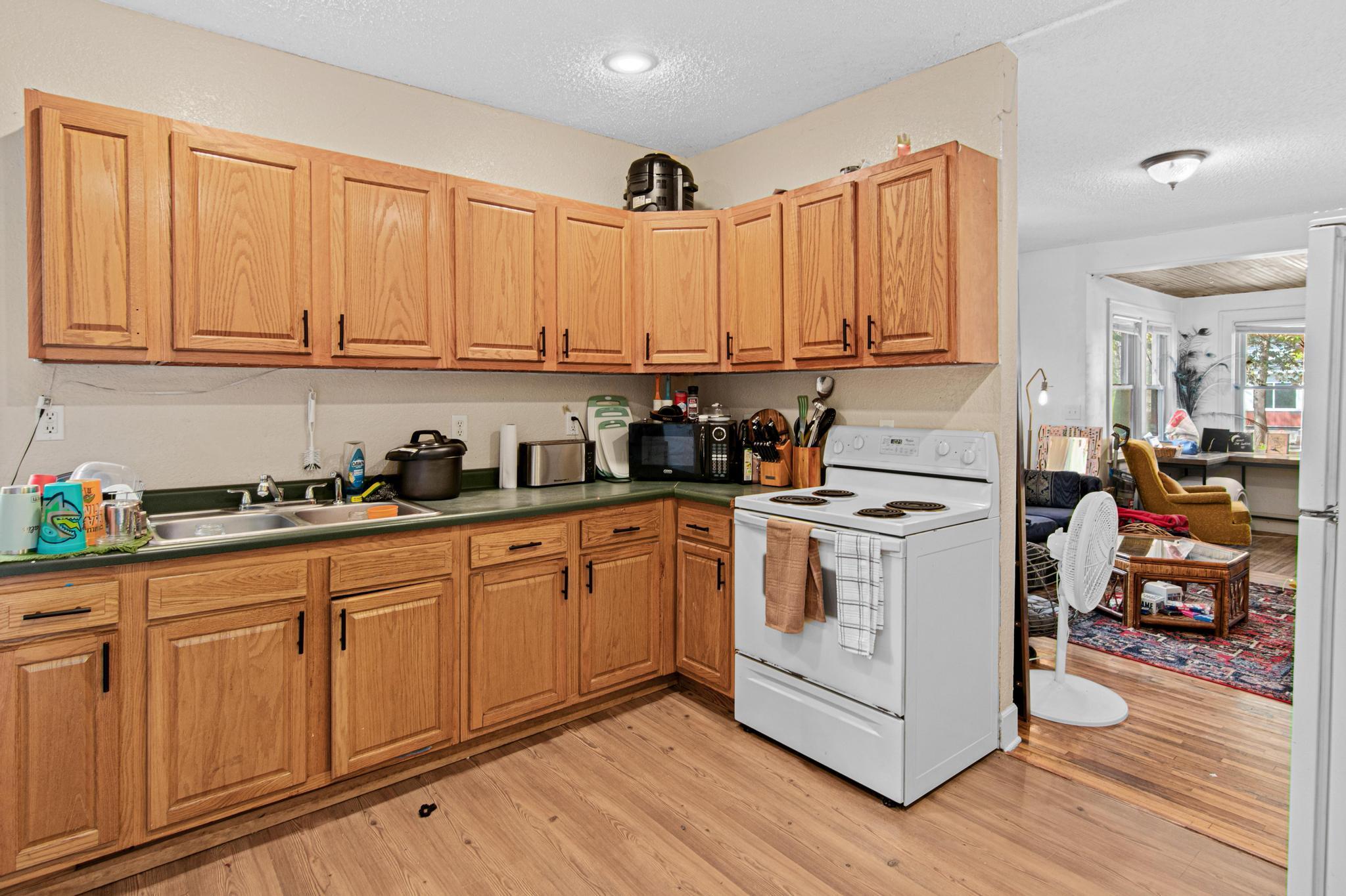 3236 N James Ave, Minneapolis-7.jpg