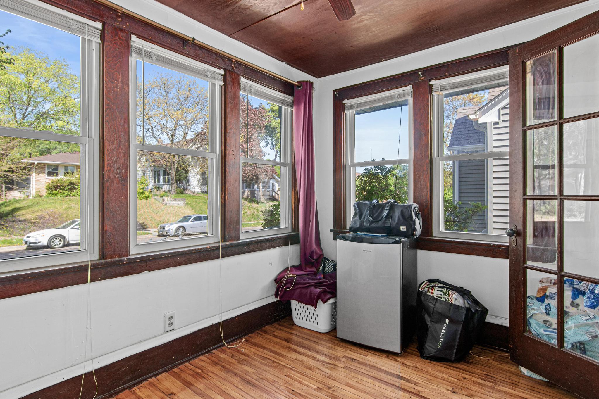 3236 N James Ave, Minneapolis-12.jpg