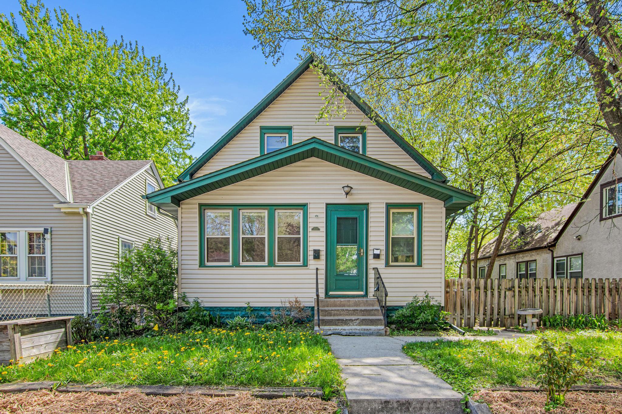 3236 N James Ave, Minneapolis-1.jpg