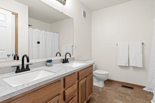 4108 Parker Trail, Minneapolis, MN 55422