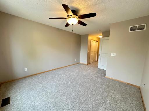 6480 Lakota Trail, Lino Lakes, MN 55014
