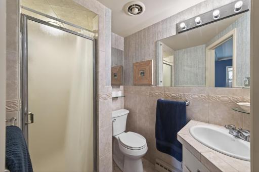 13651 Oakwood Curve, Burnsville, MN 55337