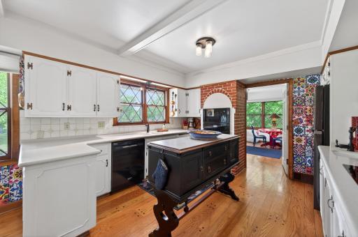 13651 Oakwood Curve, Burnsville, MN 55337
