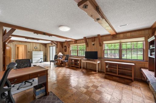 13651 Oakwood Curve, Burnsville, MN 55337