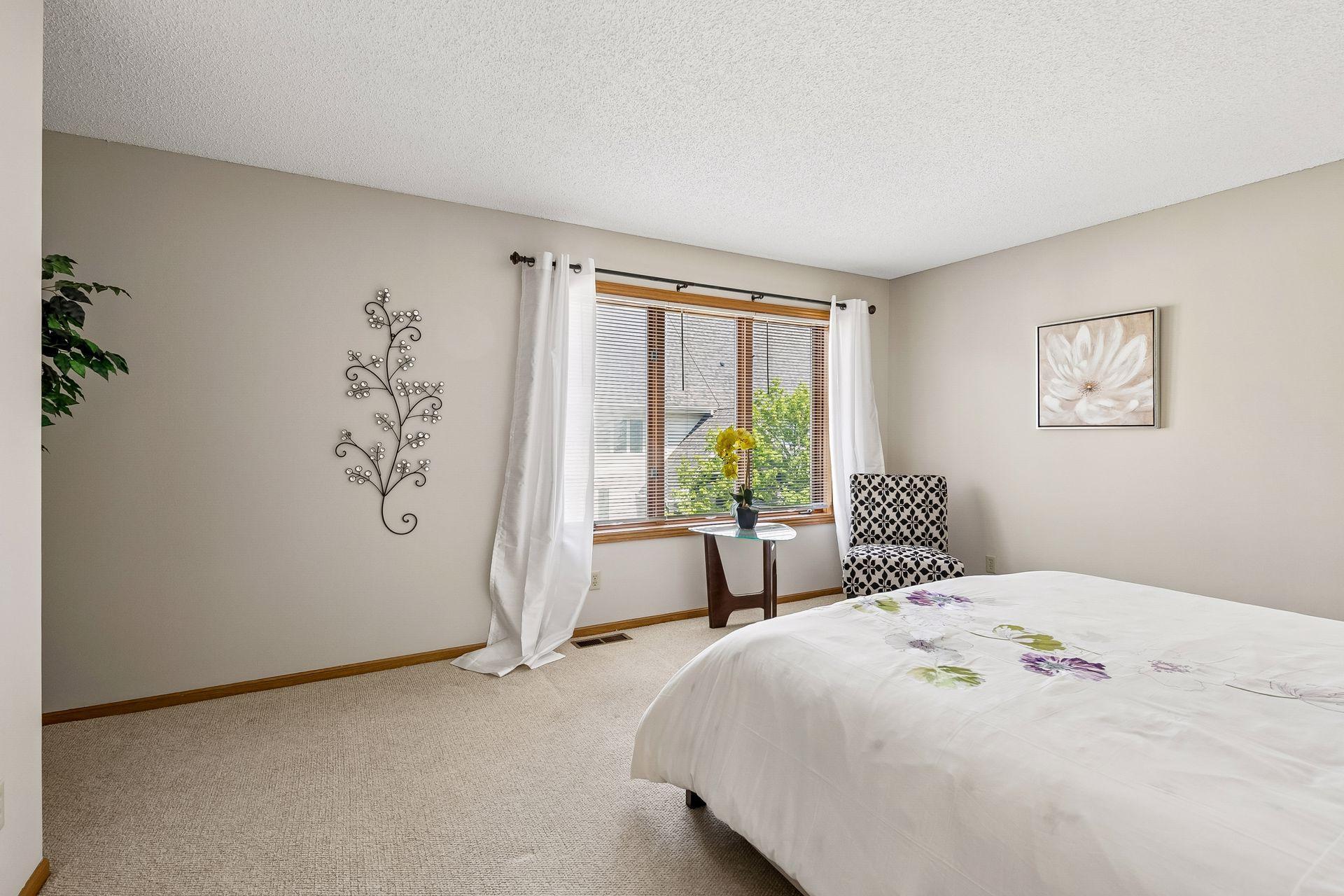 Spacious owner master bed room