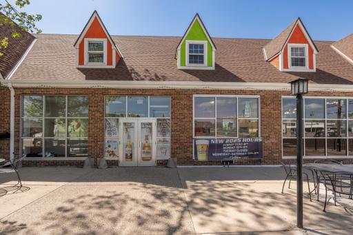 702 10th Street E, Glencoe, MN 55336