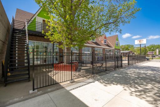 702 10th Street E, Glencoe, MN 55336