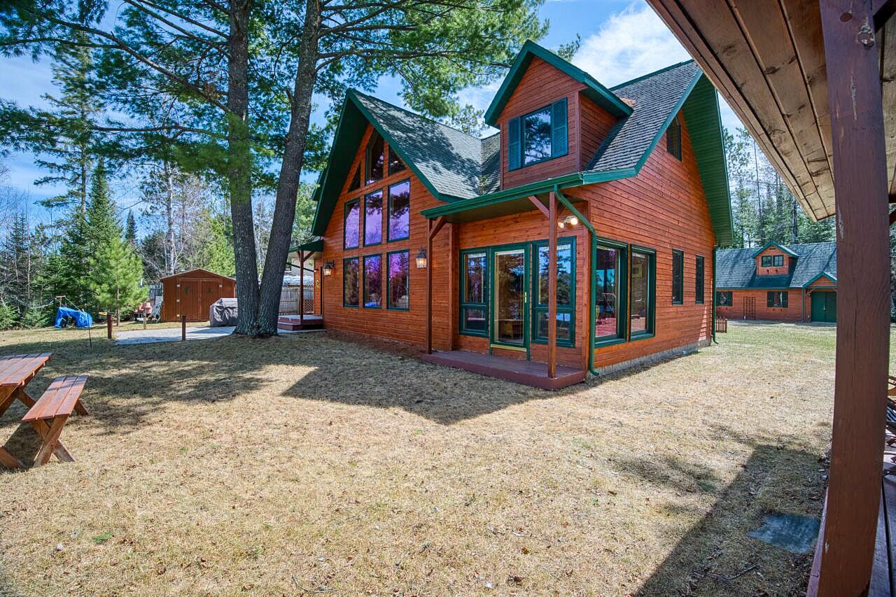 MLS-13079memory-ext1-cabin3.jpg