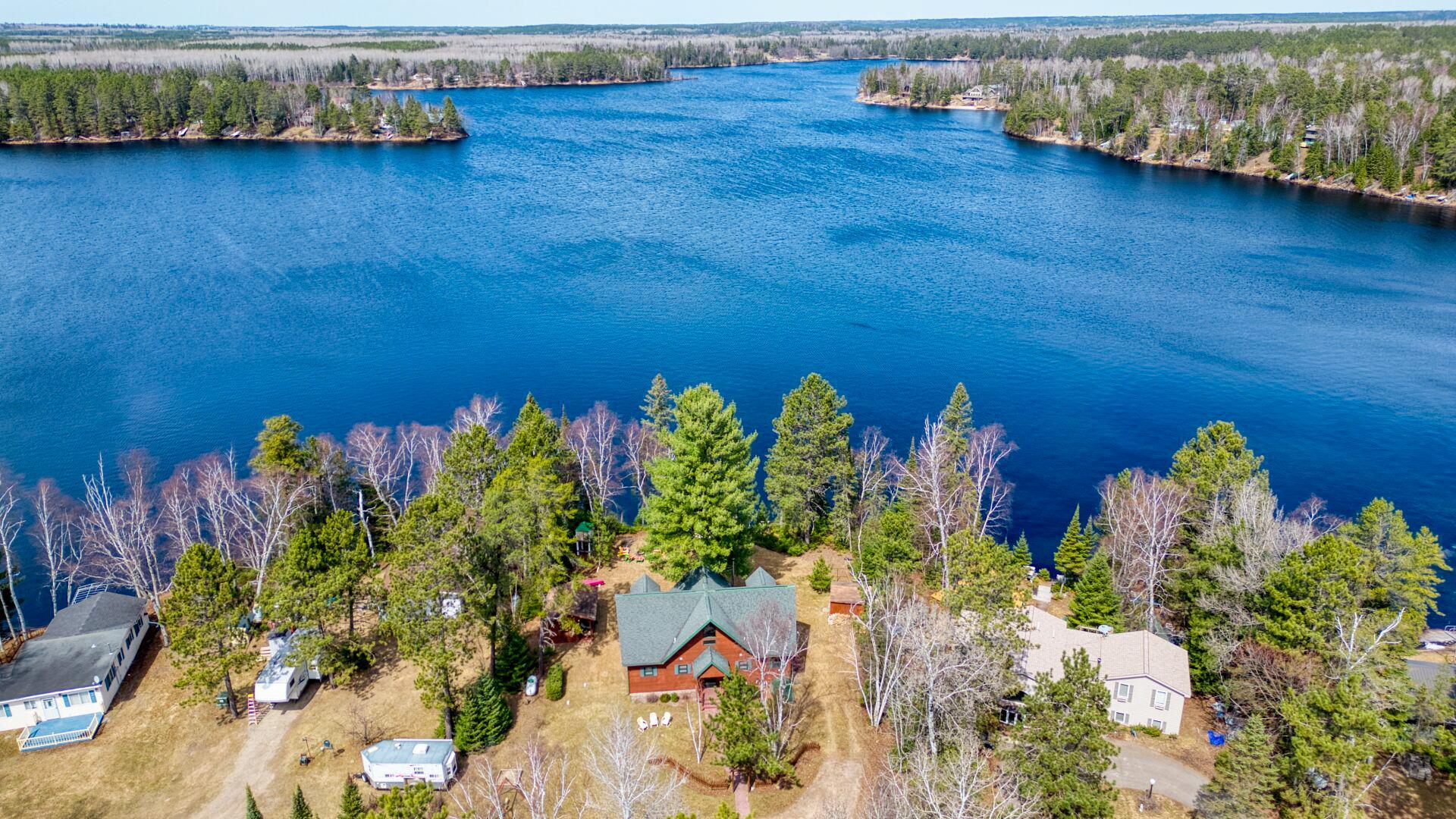 MLS-13079memory-ext1-cabin1xyz2.jpg