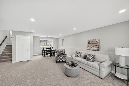 1756 Squirrel Way, New Richmond, WI 54017