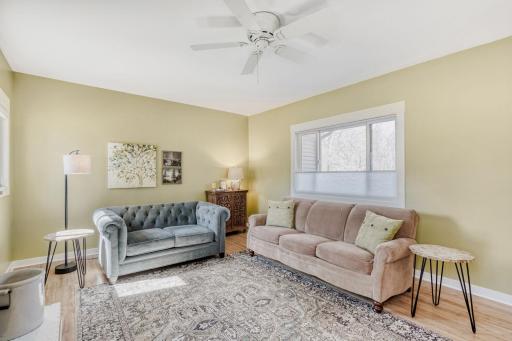 6220 Sandpiper Court, Edina, MN 55436