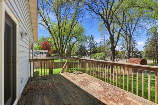 11724 67th Place N, Maple Grove, MN 55369