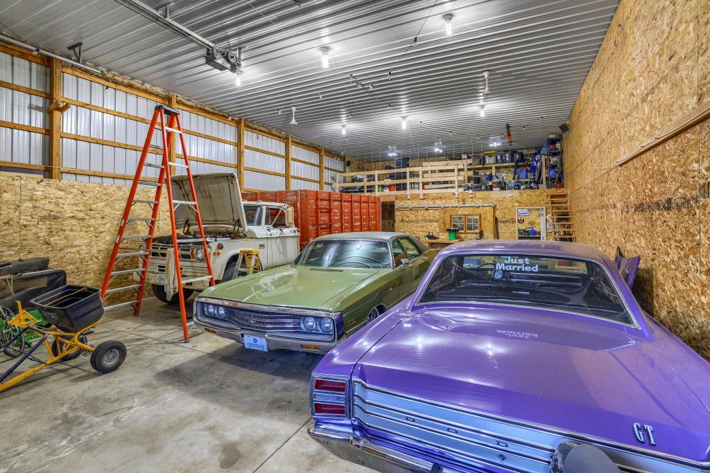 Garage 30 x 60 inside