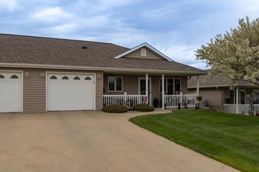 217 Clubhouse Drive NE, Stewartville, MN 55976