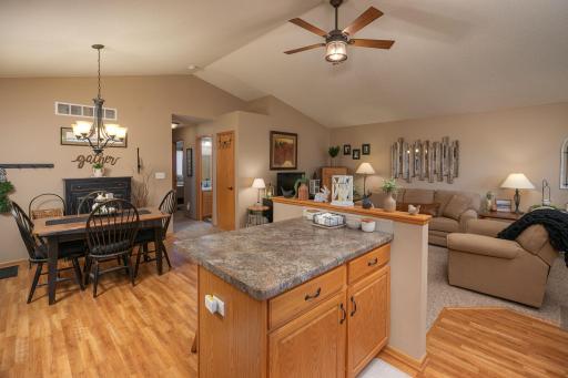 217 Clubhouse Drive NE, Stewartville, MN 55976