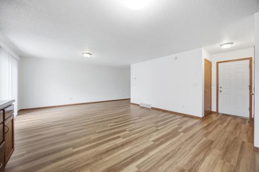 4257 Estate Drive S, Fargo, ND 58104