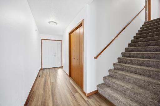 4257 Estate Drive S, Fargo, ND 58104