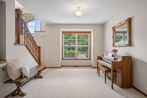 8657 Elk Avenue, Monticello, MN 55362