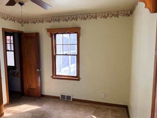 816 Clausen Avenue, Albert Lea, MN 56007