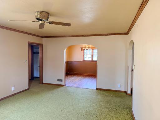 816 Clausen Avenue, Albert Lea, MN 56007