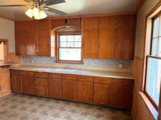 816 Clausen Avenue, Albert Lea, MN 56007