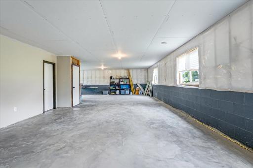 422 Bluebird Drive NW, Isanti, MN 55040