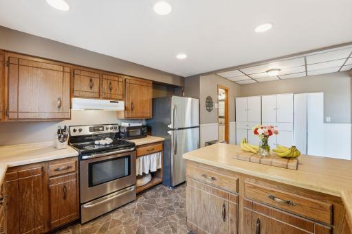 9939 284th Avenue NW, Zimmerman, MN 55398