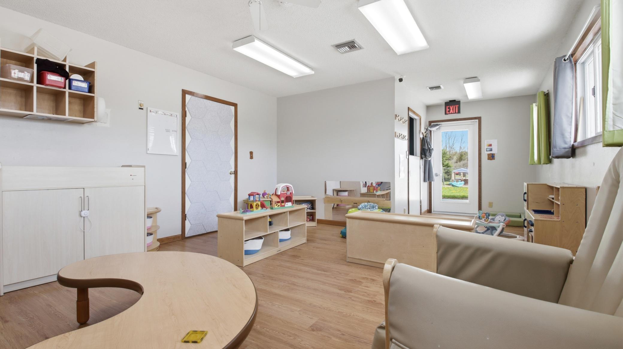 17_307 birch ave-11.jpg