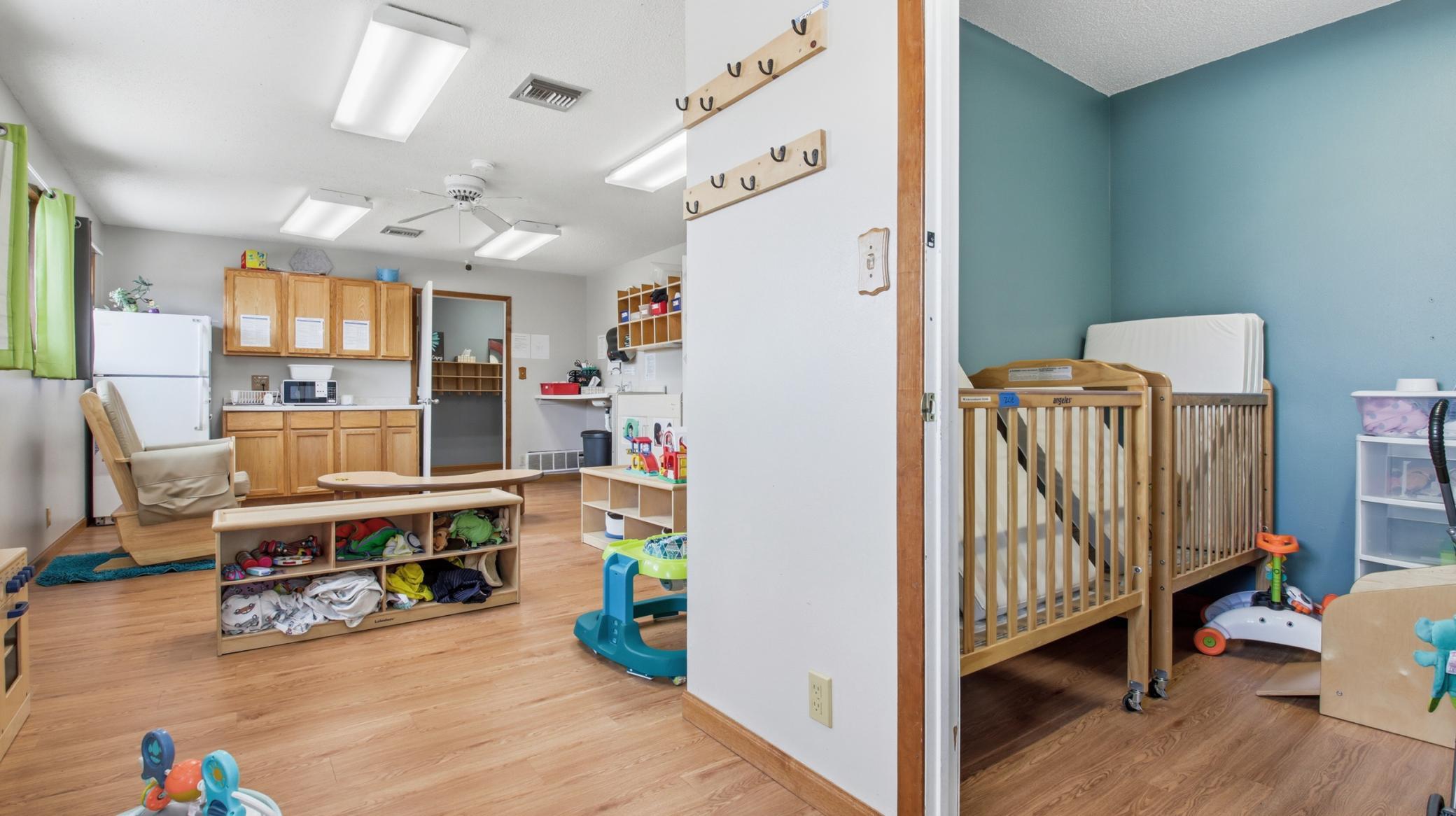 30_307 birch ave-24.jpg