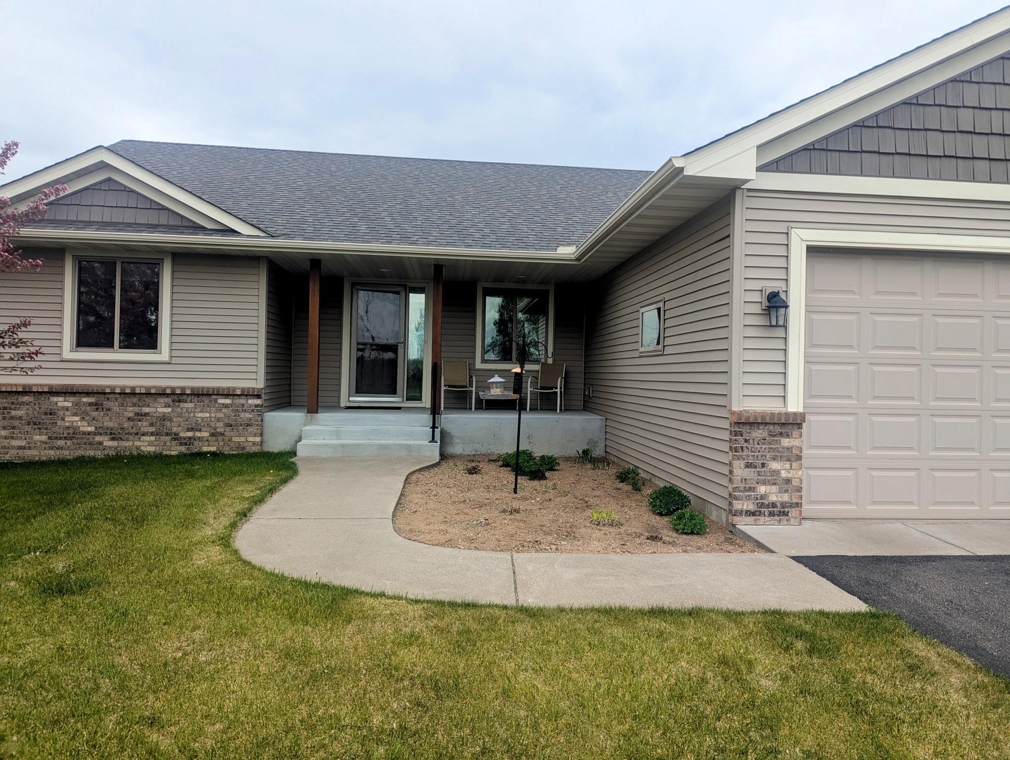 Front Porch - Welcome Home!