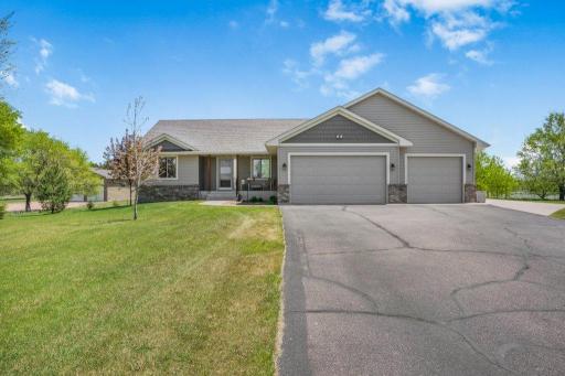 27137 103rd Street NW, Zimmerman, MN 55398