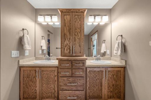 27137 103rd Street NW, Zimmerman, MN 55398