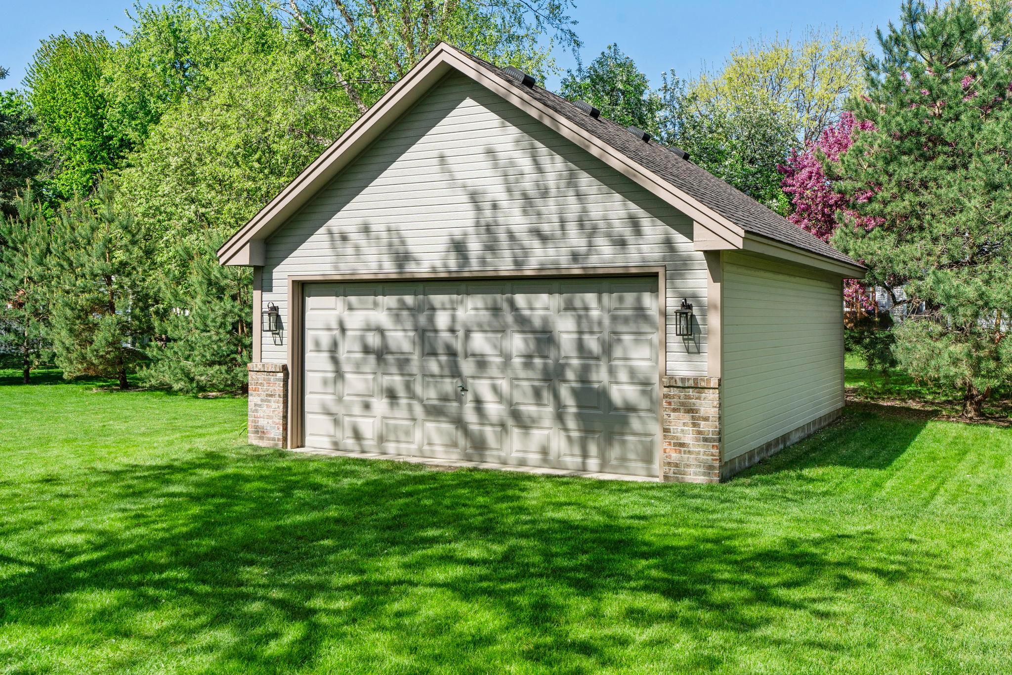 71-web-or-mls-1286 Limestone Dr-89.jpg