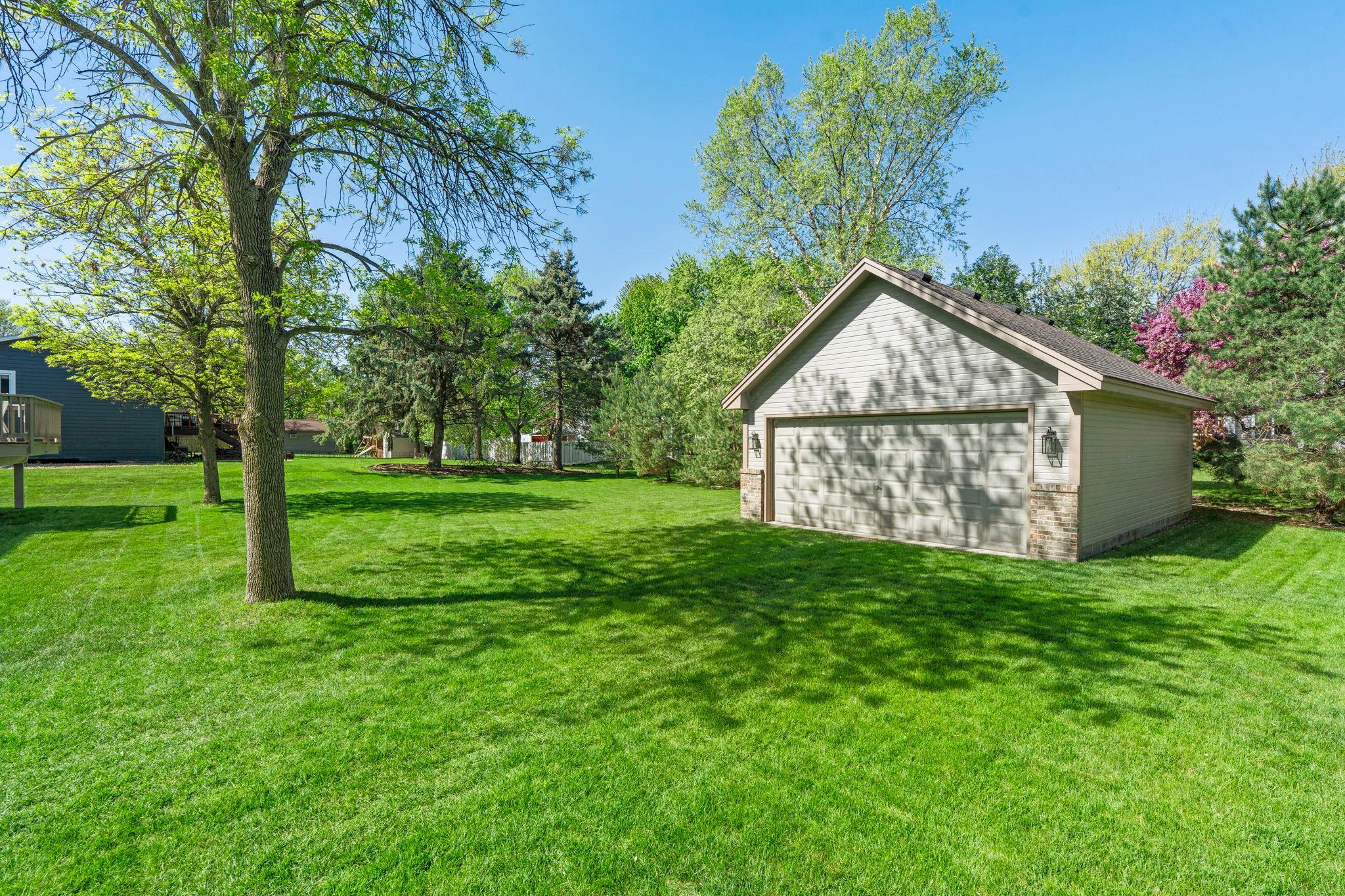 77-web-or-mls-1286 Limestone Dr-84.jpg