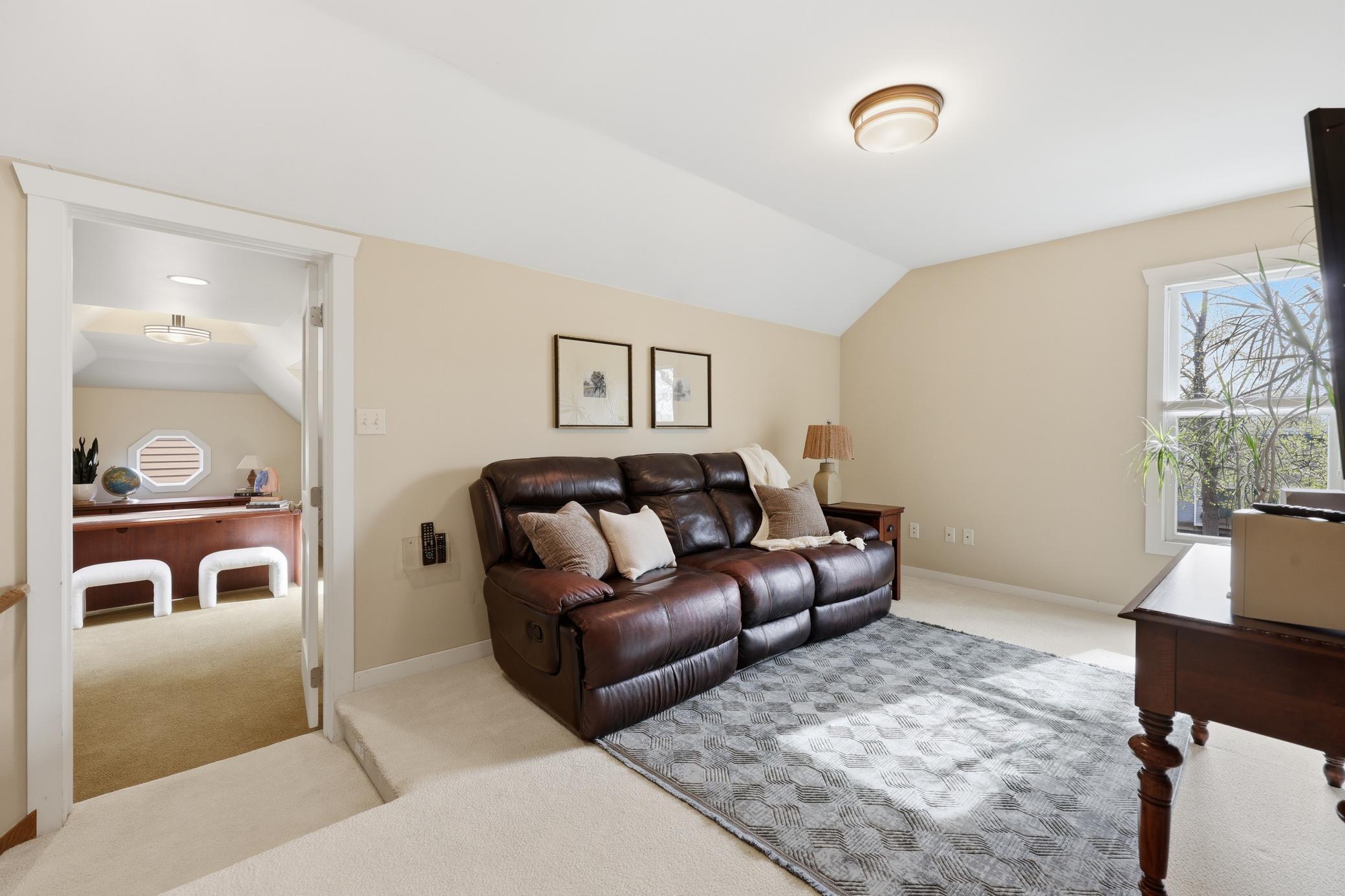 Living space upper level