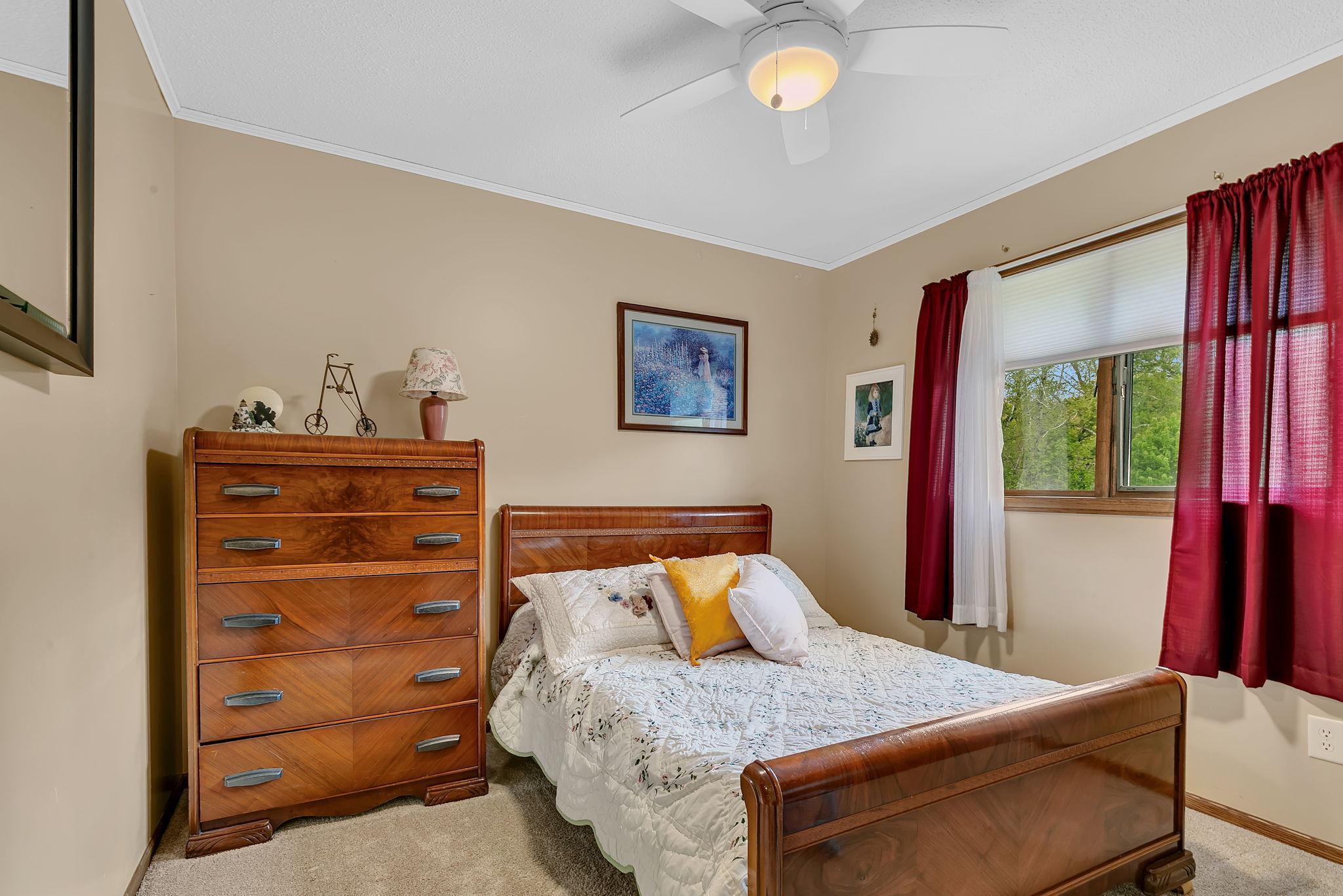 4457 bed 3.jpg