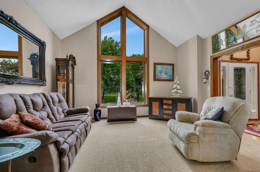 4457 Farmdale Circle, Saint Augusta, MN 56301