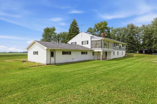 8508 Dairy Avenue, Glencoe, MN 55336