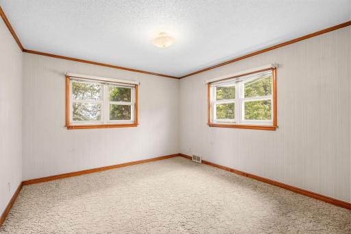 8508 Dairy Avenue, Glencoe, MN 55336