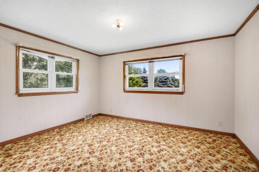 8508 Dairy Avenue, Glencoe, MN 55336