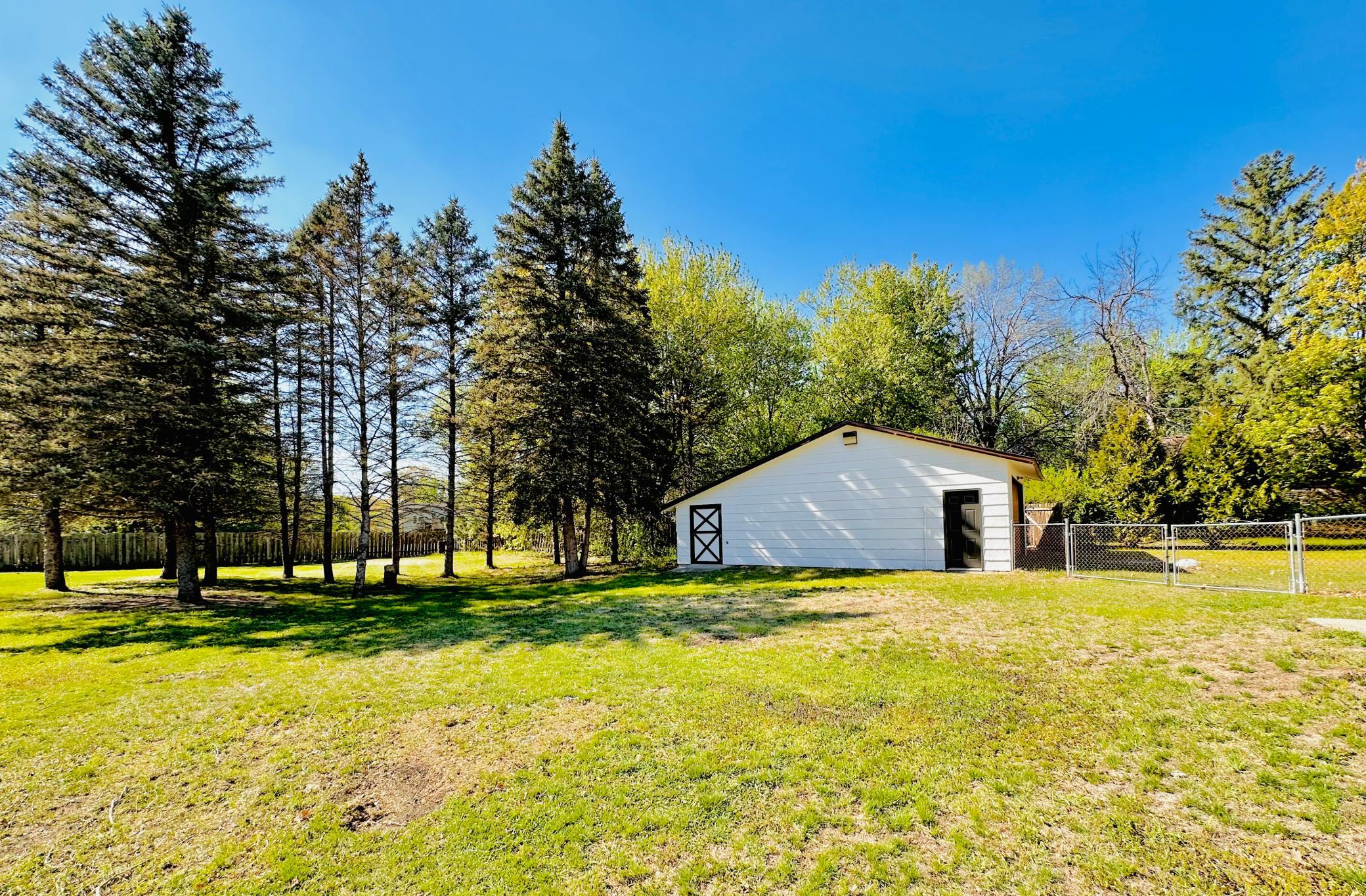 additional oversized detached garage