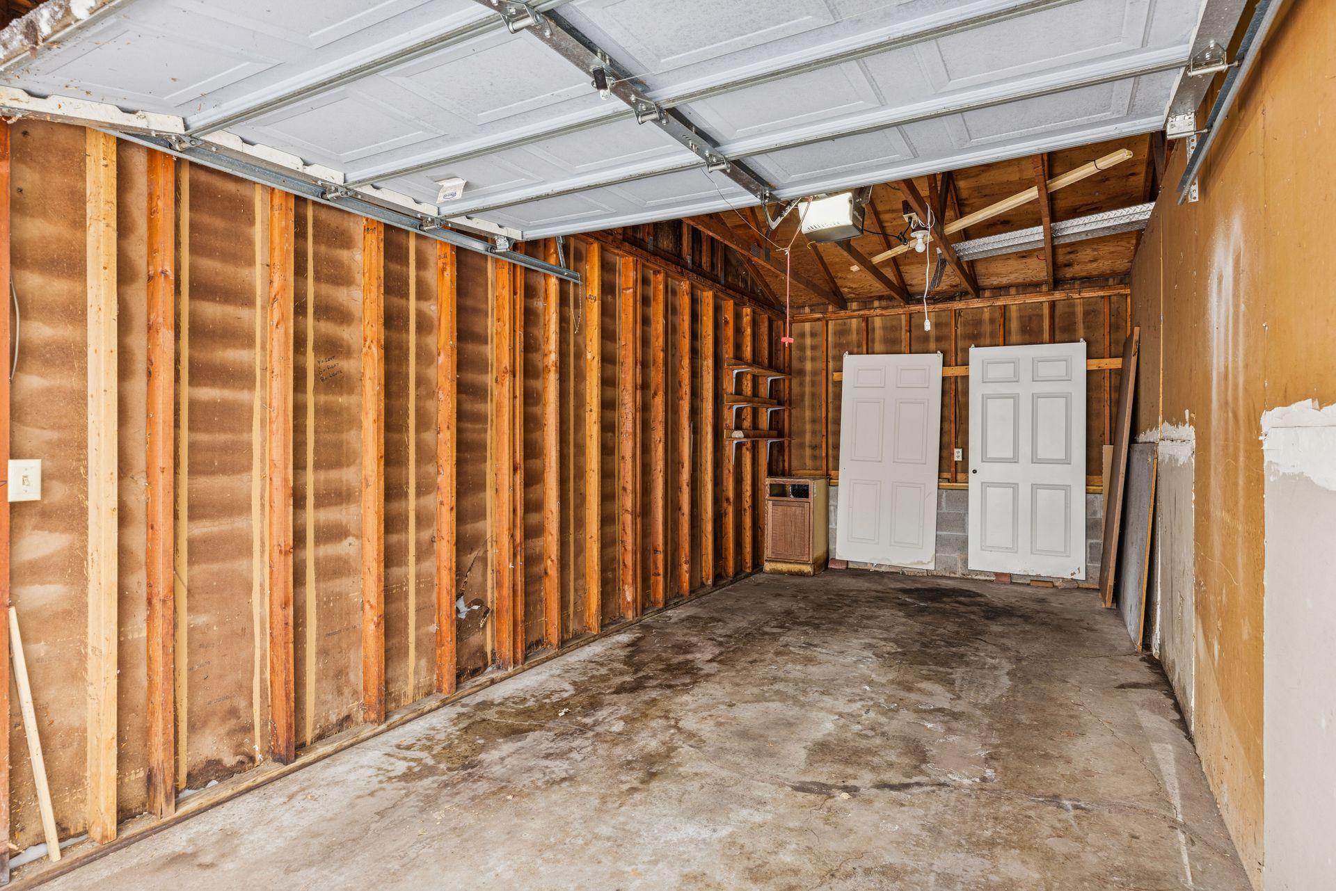 Private garage located very close to home's entrance.