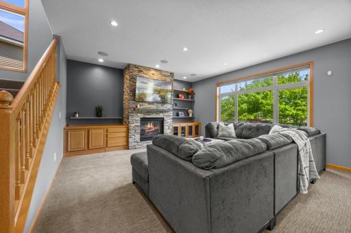 Another look at this warm and inviting space.