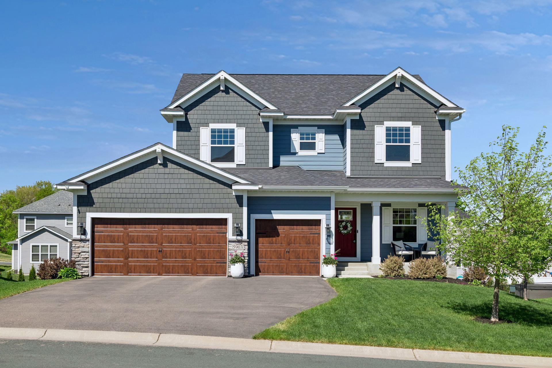 Welcome Home! 5903 Mayfair Ave NE