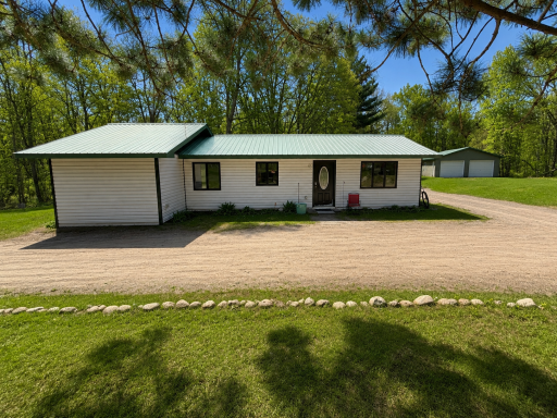 6533 Ponderosa Drive NW, Walker, MN 56484