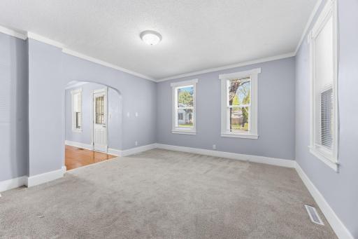 864 Sims Avenue, Saint Paul, MN 55106