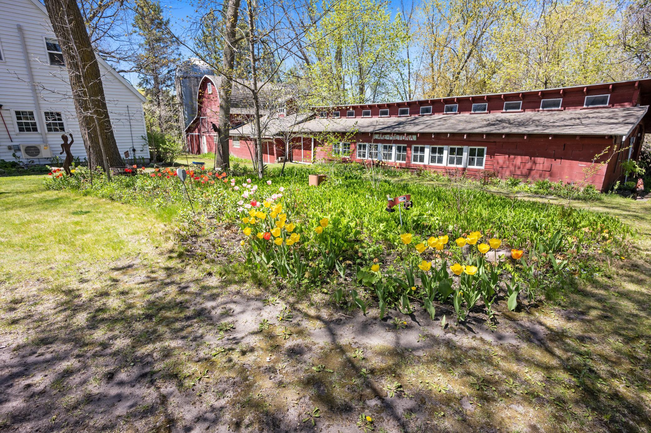 34.1 Beautiful Gardens.jpg