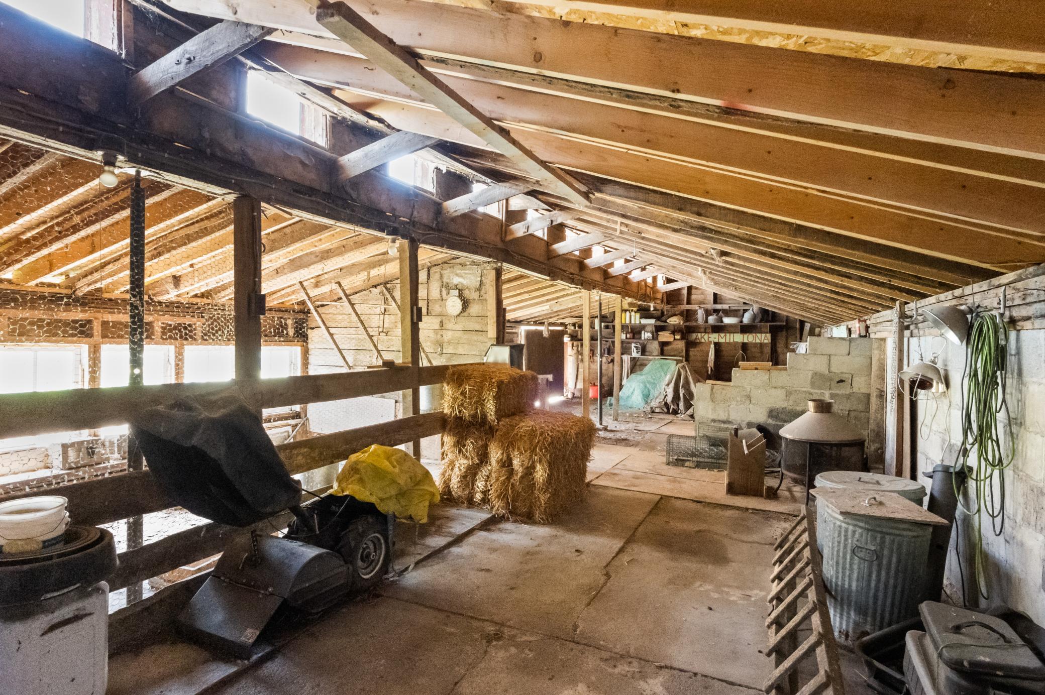 45 Barn Interior.jpg
