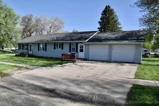 666 3rd Street, Ocheyedan, IA 51354
