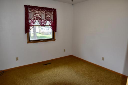 666 3rd Street, Ocheyedan, IA 51354